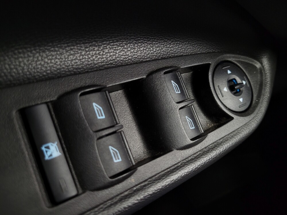 2017 Ford Escape in Las Vegas, NV 89104 - 18129107 27