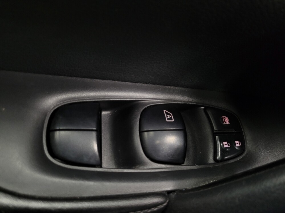 2017 Nissan Rogue in Las Vegas, NV 89104 - 18129110 27