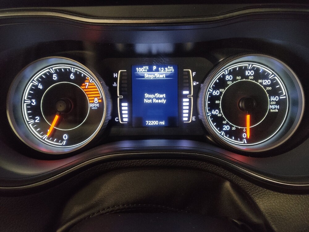 2019 Jeep Cherokee in Orlando, FL 32808 - 18129120 23