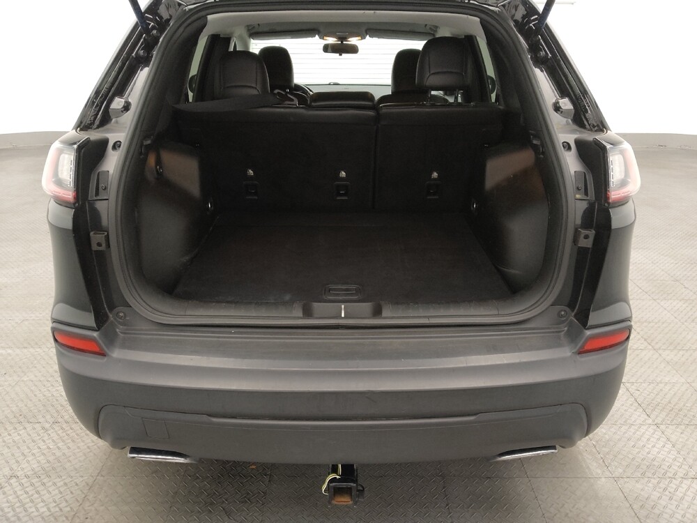 2019 Jeep Cherokee in Orlando, FL 32808 - 18129120 29