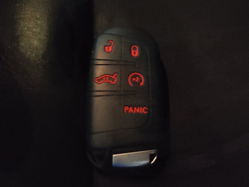 2019 Jeep Cherokee in Ocala, FL 34471 - 18129123 32