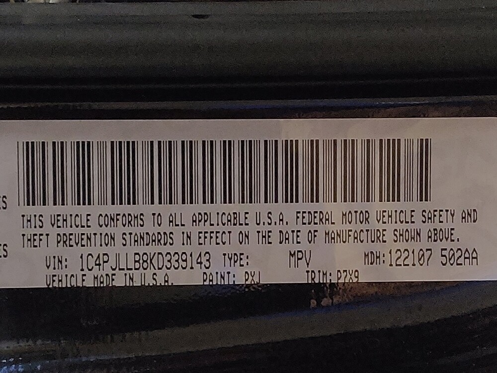 2019 Jeep Cherokee in Ocala, FL 34471 - 18129123 33