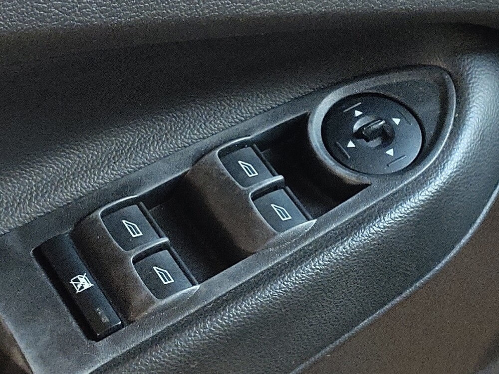 2016 Ford Escape in Pensacola, FL 32505 - 18129136 27