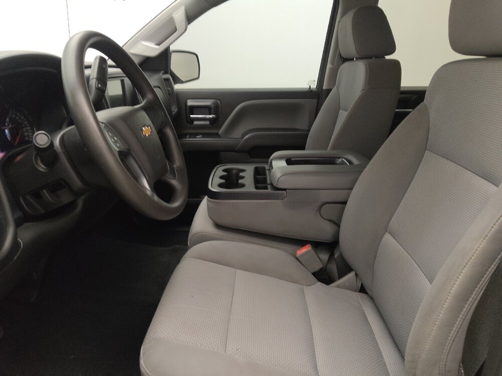 2018 Chevrolet Silverado 1500 in Orlando, FL 32808 - 18129139 17