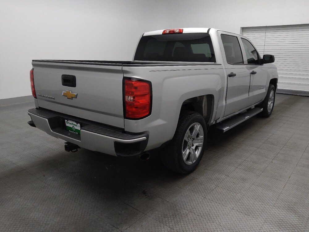 2018 Chevrolet Silverado 1500 in Orlando, FL 32808 - 18129139 9