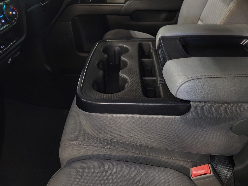 2018 Chevrolet Silverado 1500 in Orlando, FL 32808 - 18129139 26