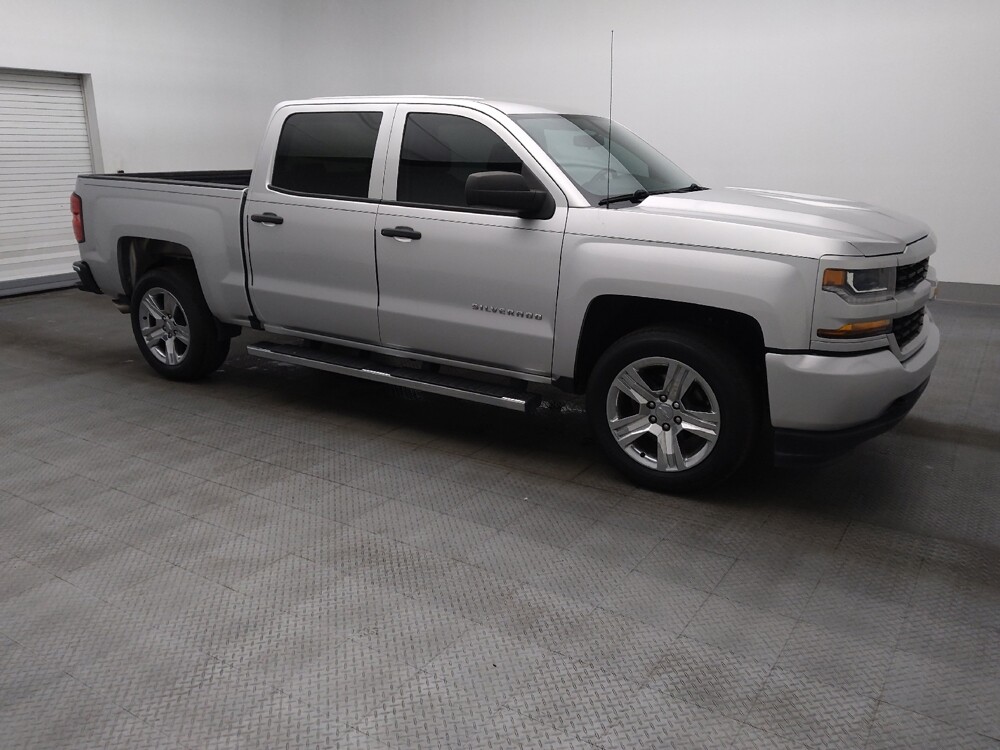 2018 Chevrolet Silverado 1500 in Orlando, FL 32808 - 18129139 11