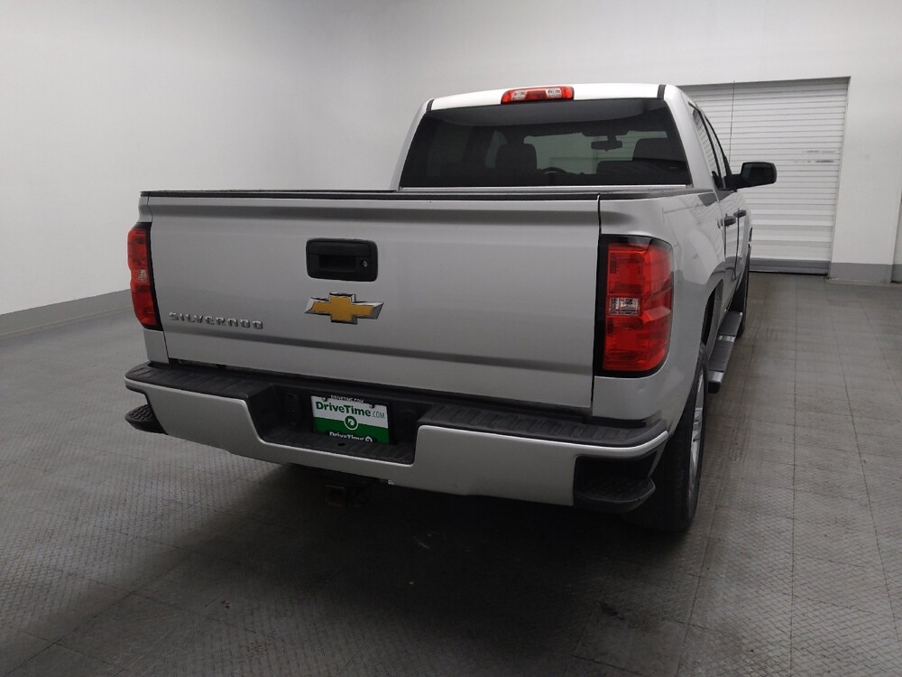 2018 Chevrolet Silverado 1500 in Orlando, FL 32808 - 18129139 7