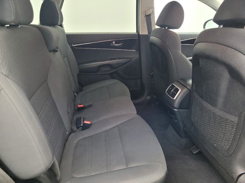 2019 Kia Sorento in Sanford, FL 32773 - 18129141 19