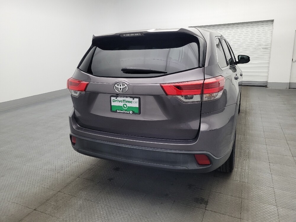 2019 Toyota Highlander in Gainesville, FL 32609 - 18129142 7