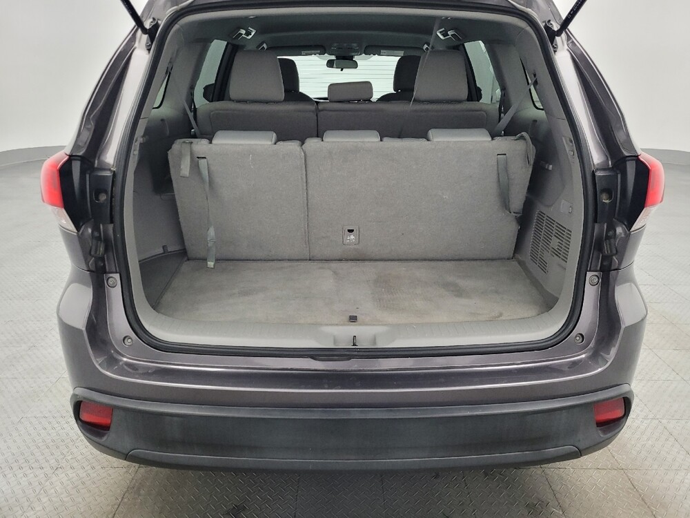 2019 Toyota Highlander in Gainesville, FL 32609 - 18129142 29