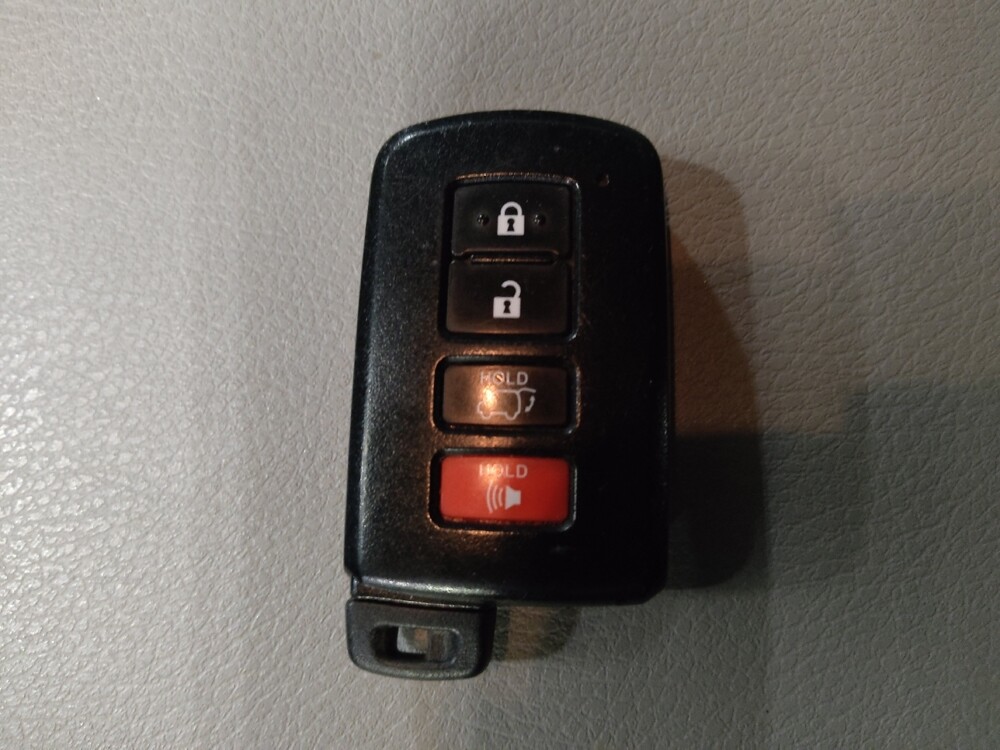 2019 Toyota Highlander in Ocala, FL 34471 - 18129146 32