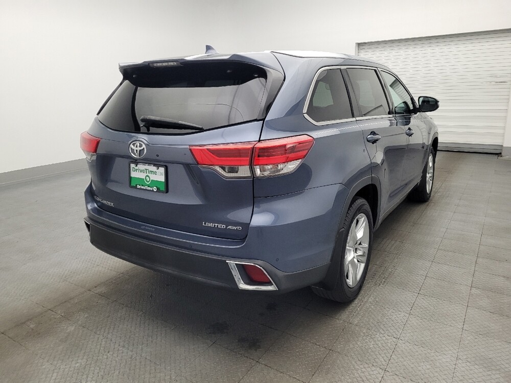 2019 Toyota Highlander in Ocala, FL 34471 - 18129146 9