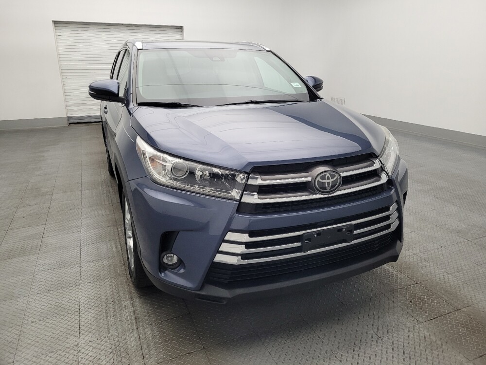2019 Toyota Highlander in Ocala, FL 34471 - 18129146 14