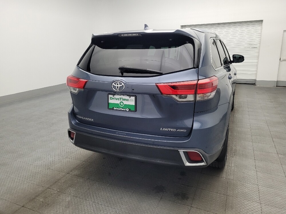2019 Toyota Highlander in Ocala, FL 34471 - 18129146 7