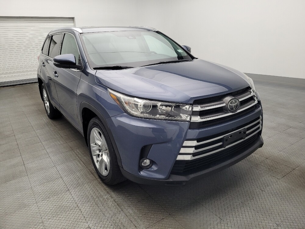 2019 Toyota Highlander in Ocala, FL 34471 - 18129146 13