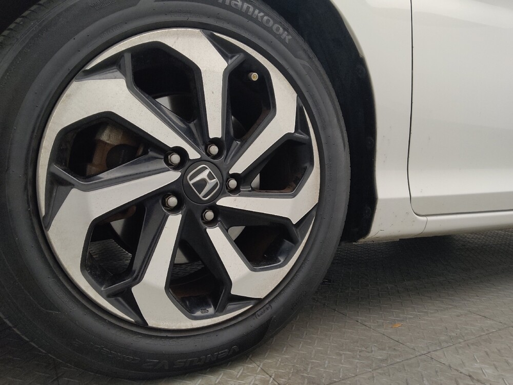 2016 Honda Accord in Gainesville, FL 32609 - 18129148 31