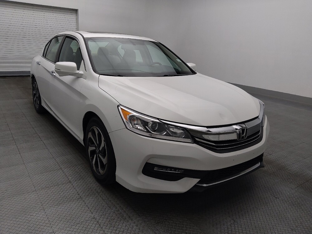 2016 Honda Accord in Gainesville, FL 32609 - 18129148 13