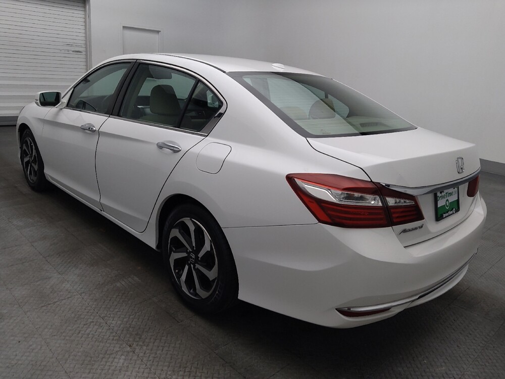 2016 Honda Accord in Gainesville, FL 32609 - 18129148 5