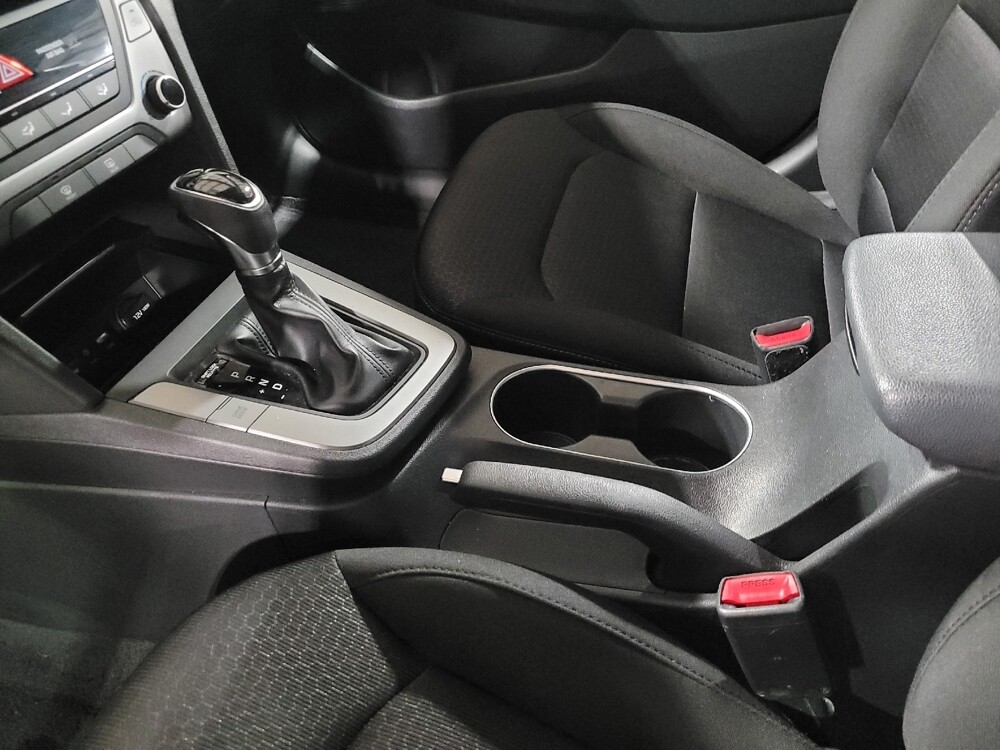 2018 Hyundai Elantra in Savannah, GA 31419 - 18129149 26