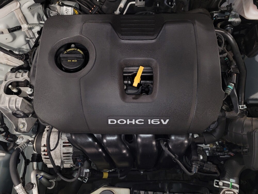 2018 Hyundai Elantra in Savannah, GA 31419 - 18129149 30