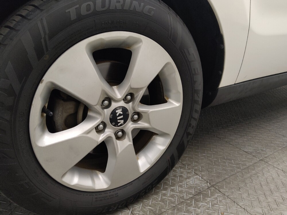 2019 Kia Soul in Lauderdale Lakes, FL 33313 - 18129153 31