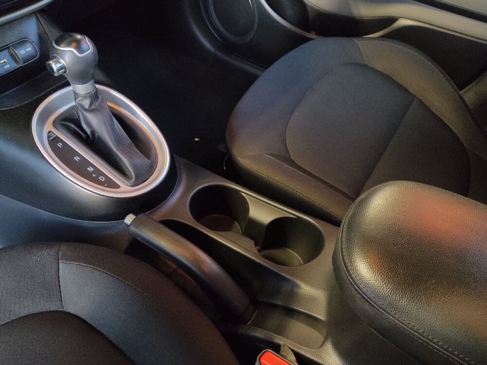 2019 Kia Soul in Lauderdale Lakes, FL 33313 - 18129153 26