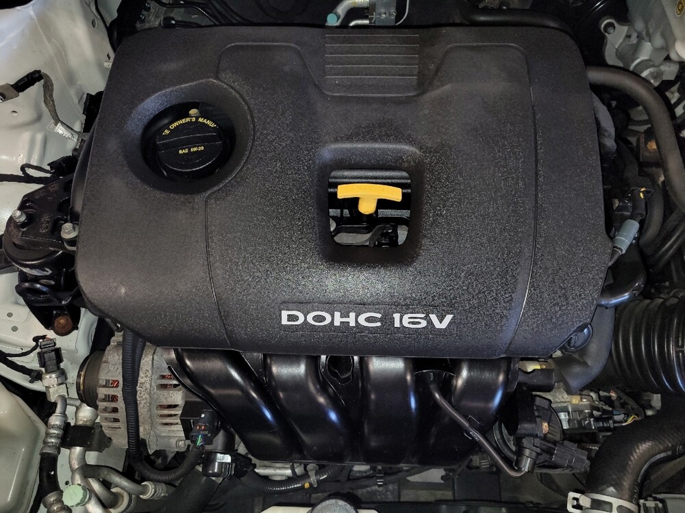 2017 Kia Forte in Orlando, FL 32808 - 18129159 30