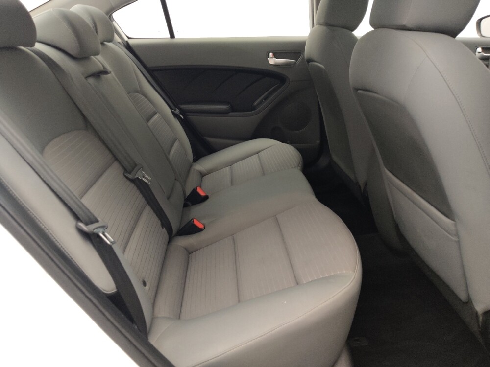 2017 Kia Forte in Orlando, FL 32808 - 18129159 19