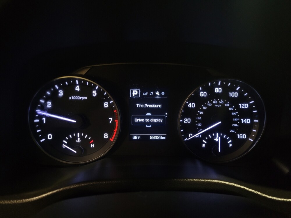 2018 Hyundai Elantra in Miami, FL 33157 - 18129163 23