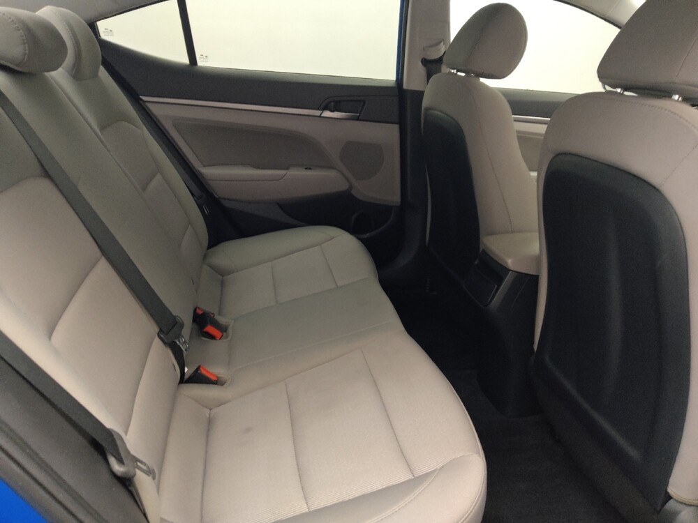 2018 Hyundai Elantra in Miami, FL 33157 - 18129163 19