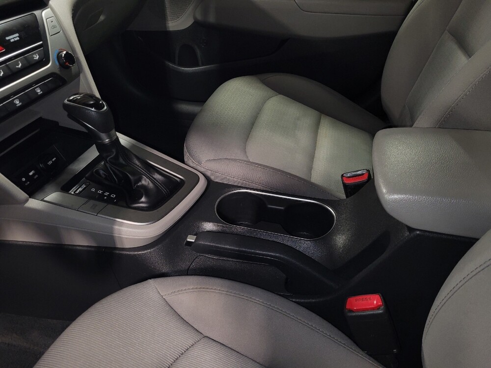2018 Hyundai Elantra in Miami, FL 33157 - 18129163 26