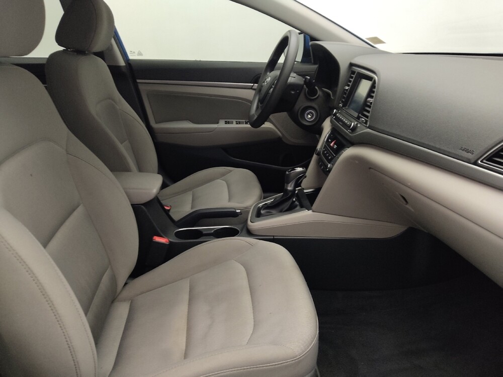 2018 Hyundai Elantra in Miami, FL 33157 - 18129163 21