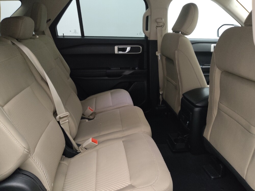 2023 Ford Explorer in Ocala, FL 34471 - 18129164 19