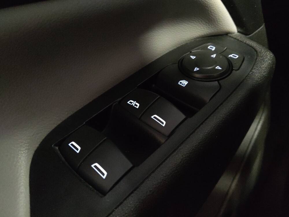 2019 Chevrolet Equinox in Gainesville, FL 32609 - 18129168 27