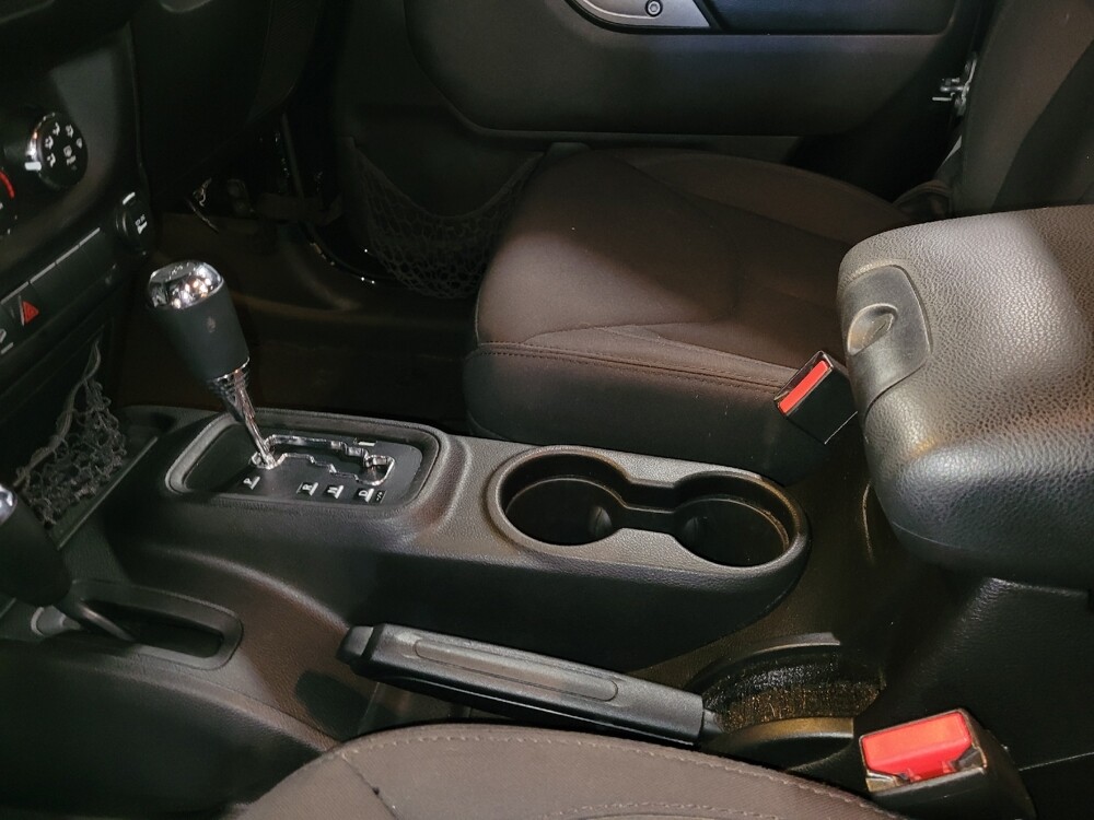 2015 Jeep Wrangler in Pensacola, FL 32505 - 18129169 26