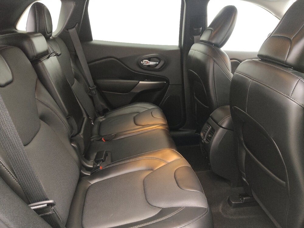 2020 Jeep Cherokee in Savannah, GA 31419 - 18129170 19