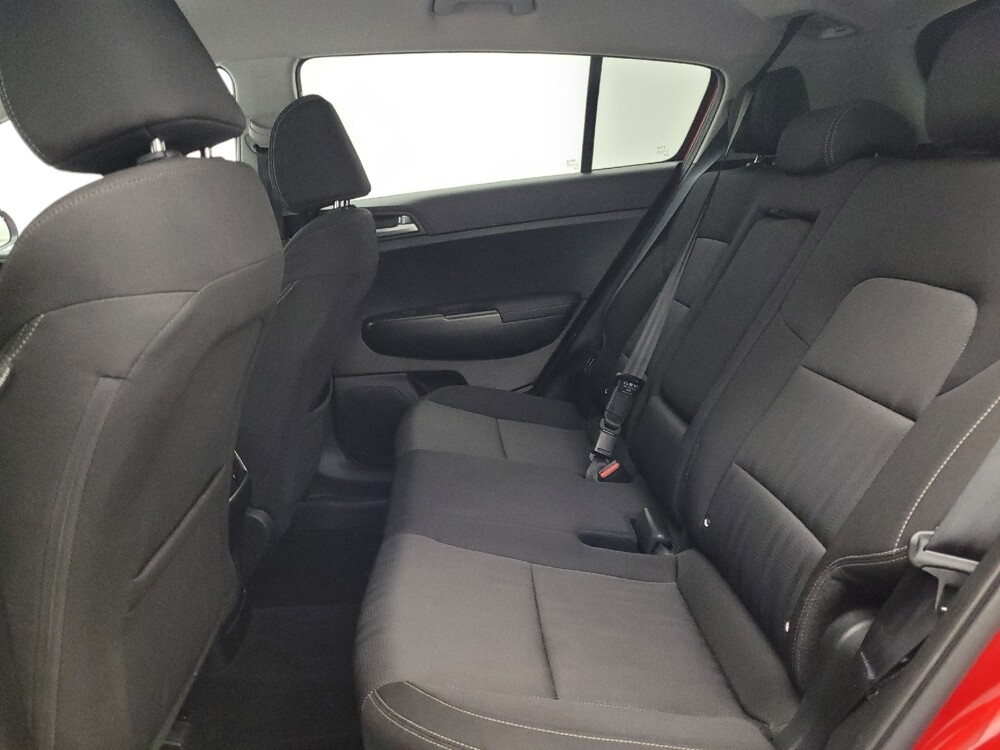 2021 Kia Sportage in Greenville, SC 29607 - 18129175 18