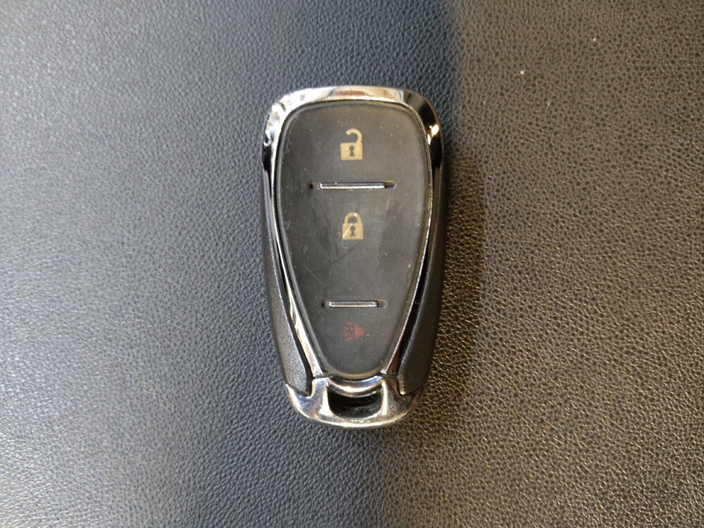 2020 Chevrolet Equinox in Raleigh, NC 27604 - 18129190 32