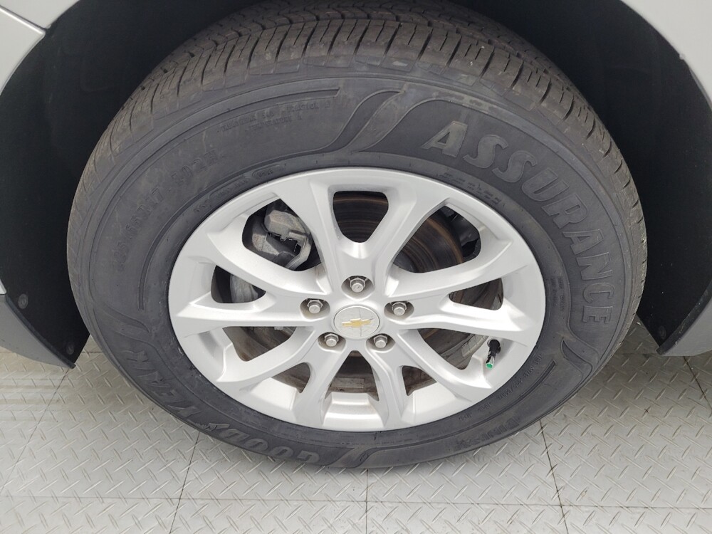 2020 Chevrolet Equinox in Raleigh, NC 27604 - 18129190 31