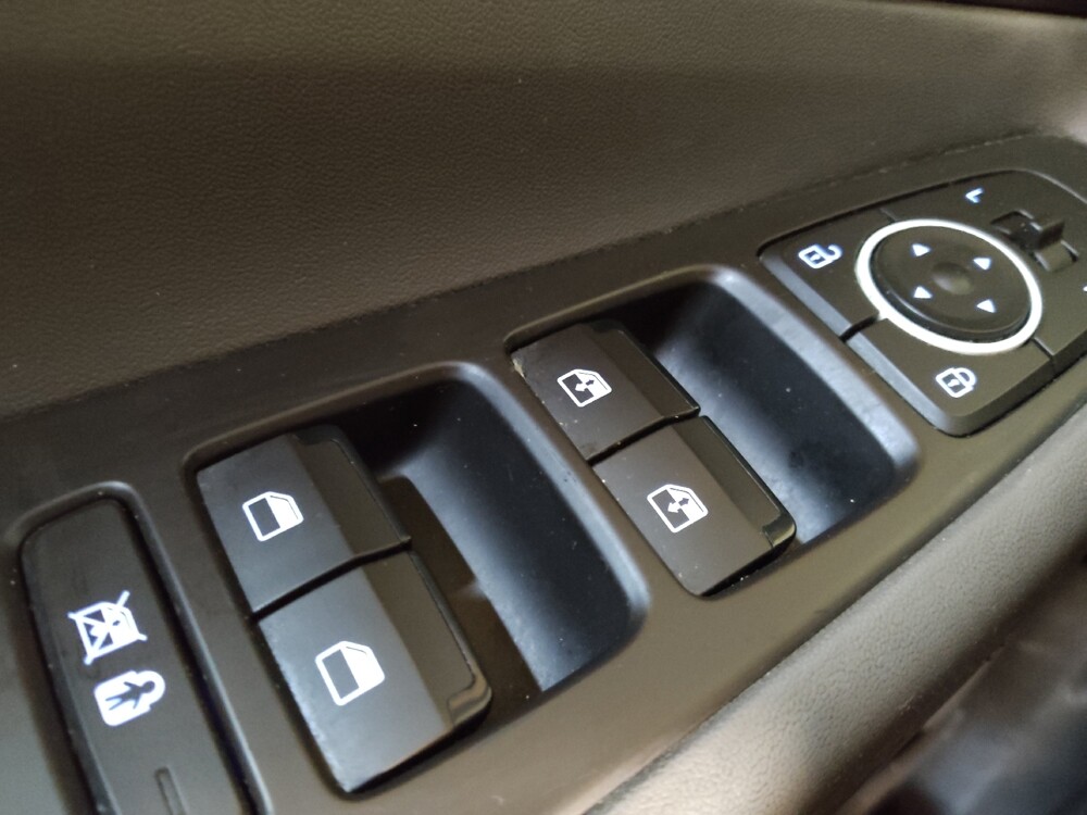 2019 Hyundai Santa Fe in Raleigh, NC 27604 - 18129194 27