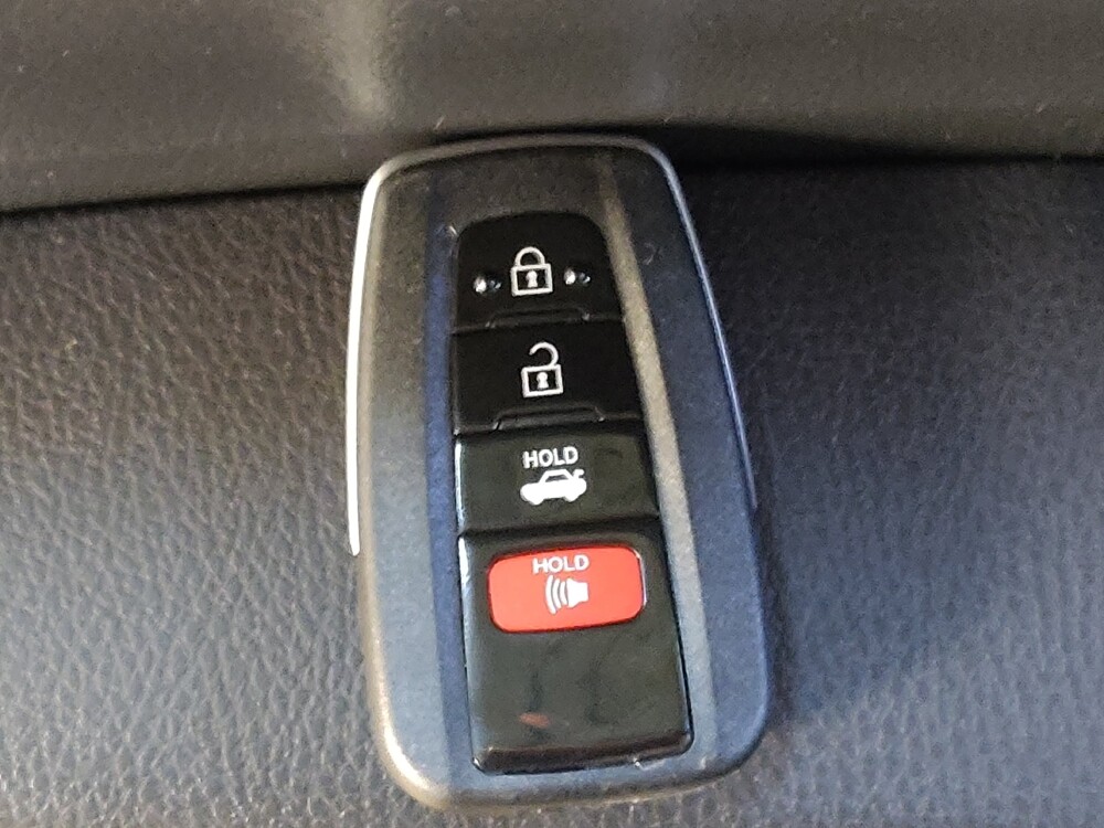 2020 Toyota Camry in Conway, SC 29526 - 18129208 32