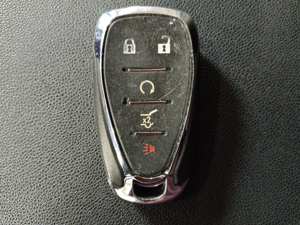 2020 Chevrolet Equinox in Gastonia, NC 28056 - 18129210 32