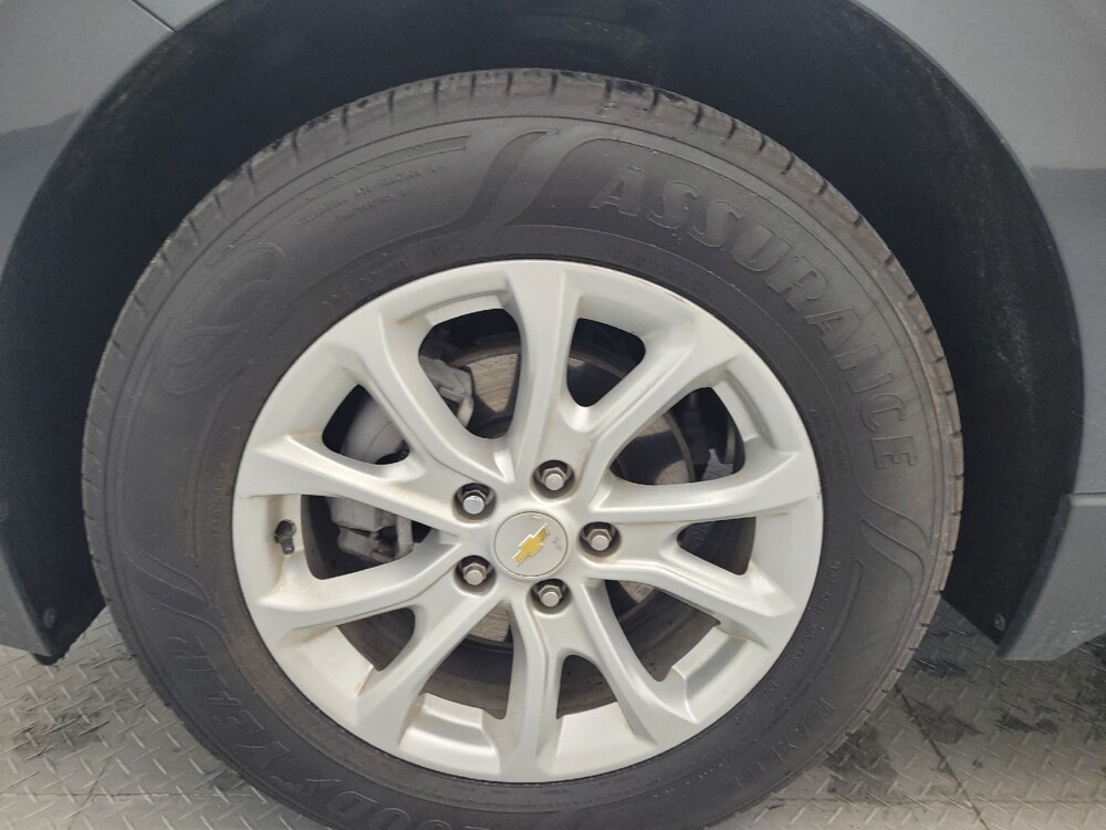 2020 Chevrolet Equinox in Raleigh, NC 27604 - 18129212 31