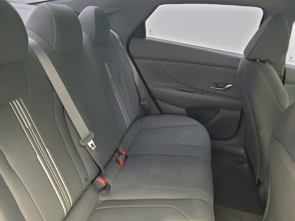 2021 Hyundai Elantra in Greenville, SC 29607 - 18129221 19