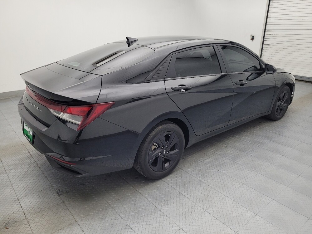 2021 Hyundai Elantra in Greenville, SC 29607 - 18129221 10