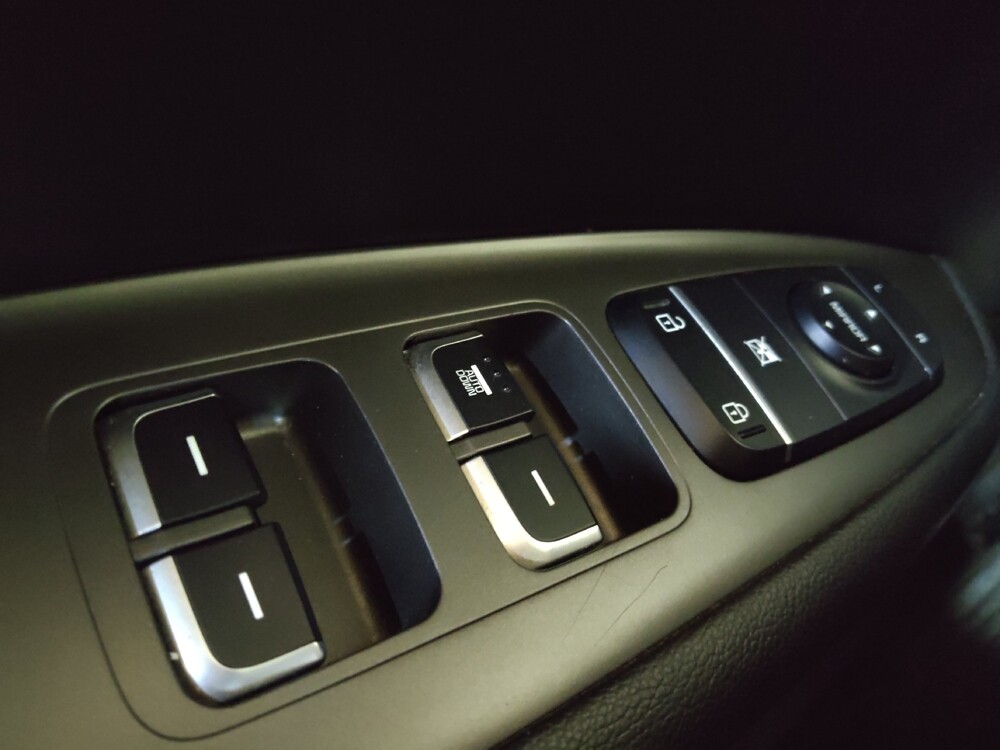 2020 Kia Optima in Raleigh, NC 27604 - 18129225 27