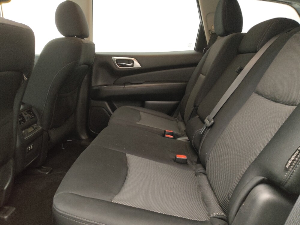 2019 Nissan Pathfinder in Albuquerque, NM 87123 - 18129228 18