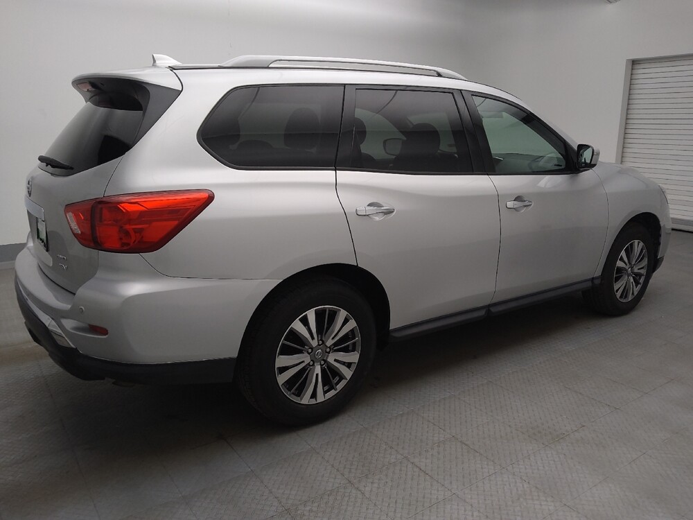 2019 Nissan Pathfinder in Albuquerque, NM 87123 - 18129228 10