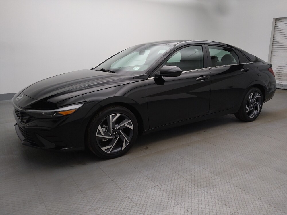 2025 Hyundai Elantra in Colorado Springs, CO 80909 - 18129242 2